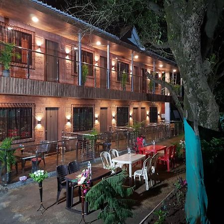 ماهاباليشوار C P Cottage المظهر الخارجي الصورة
