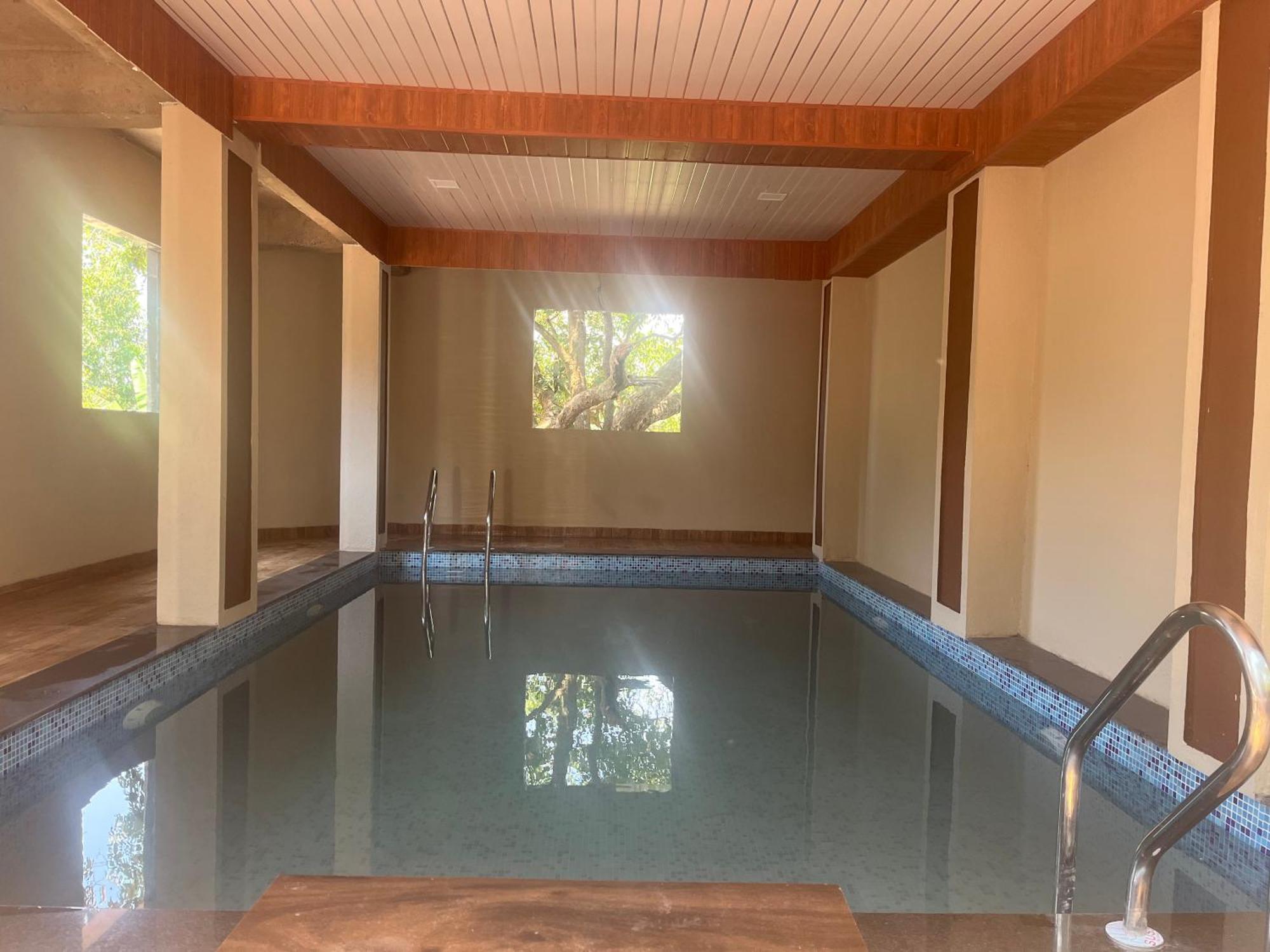 ماهاباليشوار C P Cottage المظهر الخارجي الصورة