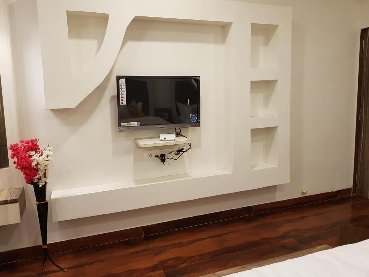 ماهاباليشوار C P Cottage المظهر الخارجي الصورة